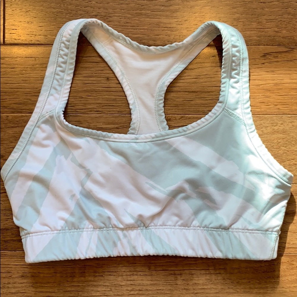 Gap sports bra